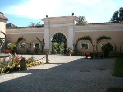 Schlo&szlig; Hainstetten