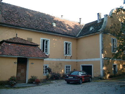 Schlo&szlig; Leutzmannsdorf